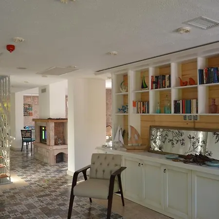 Cunda Fora Hotel 3*
