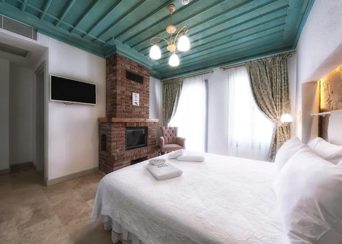 Отель Cunda Fora 3*