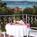 Cunda Fora Hotel 3*