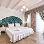 Cunda Fora Ayvalı