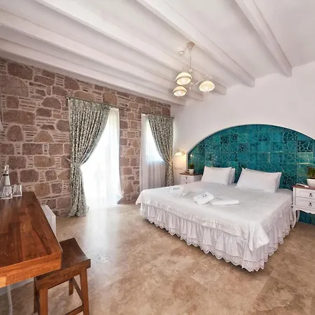 Cunda Fora Hotell 3*
