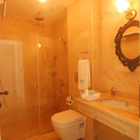 Cunda Fora Hotell 3*