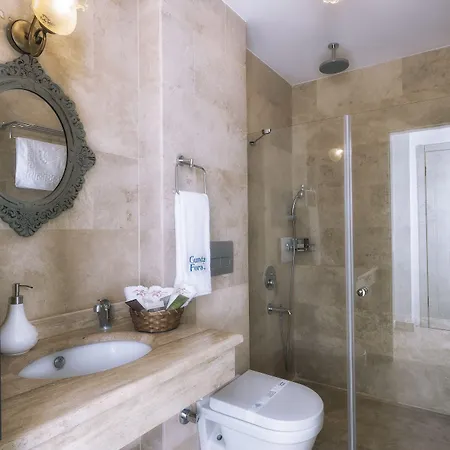 Hotell Cunda Fora Ayvalı