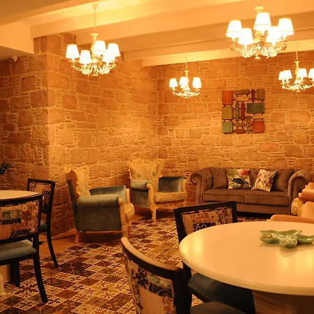 Hotell Cunda Fora Ayvalı