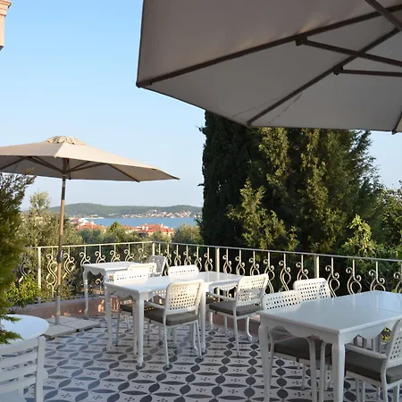 Hotell Cunda Fora Ayvalı